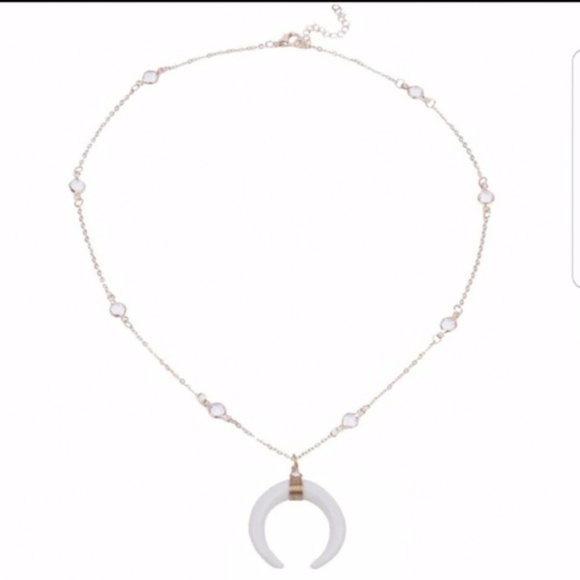 5 for $25 Horn Moon Statement Necklace - Picture 4 of 5